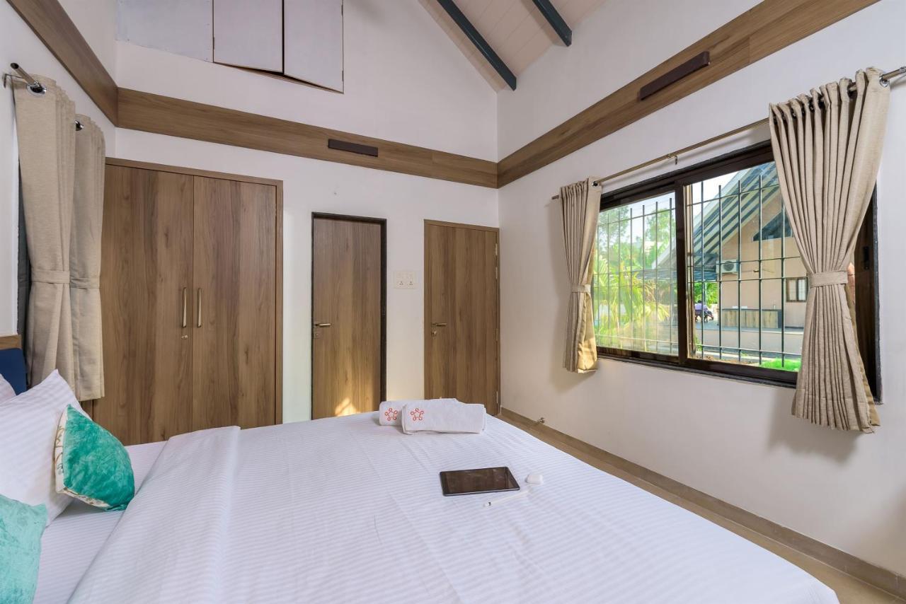 Saffronstays Eden, Nashik - Pet-Friendly Villa With Pool, Jacuzzi & Grape Farm ภายนอก รูปภาพ